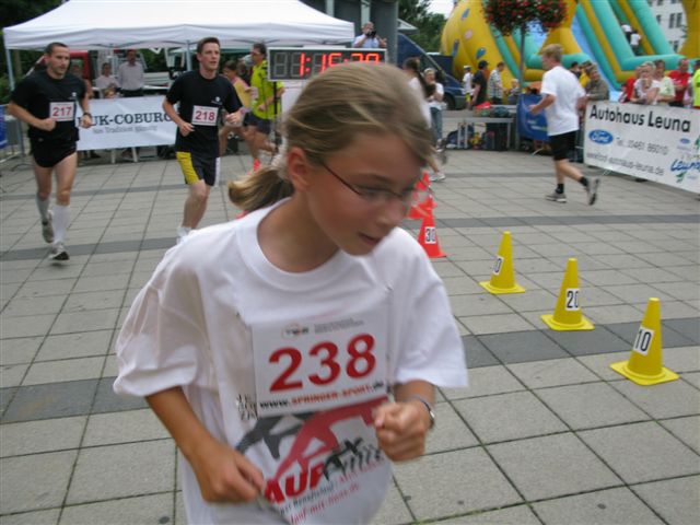 ../Images/BenefizlaufMerseburg2010 (36).jpg